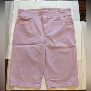 Gloria Vanderbilt Shape Effects Bermuda Shorts Lilac Size 14